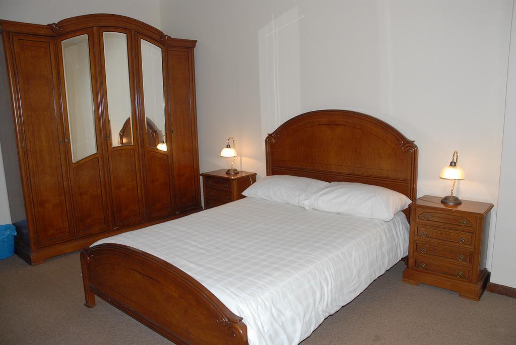 סייה Apartamento Tatiana מראה חיצוני תמונה